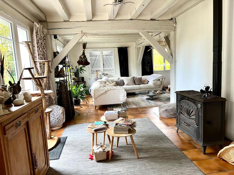 Maison - 300 m² - 8 pièces