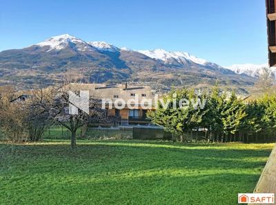 Maison - 180 m² - 6 pièces