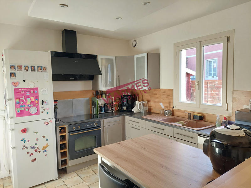 Maison - 117 m² - 6 pièces