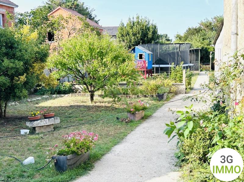 Maison jumelée - 115 m² - 6 pièces