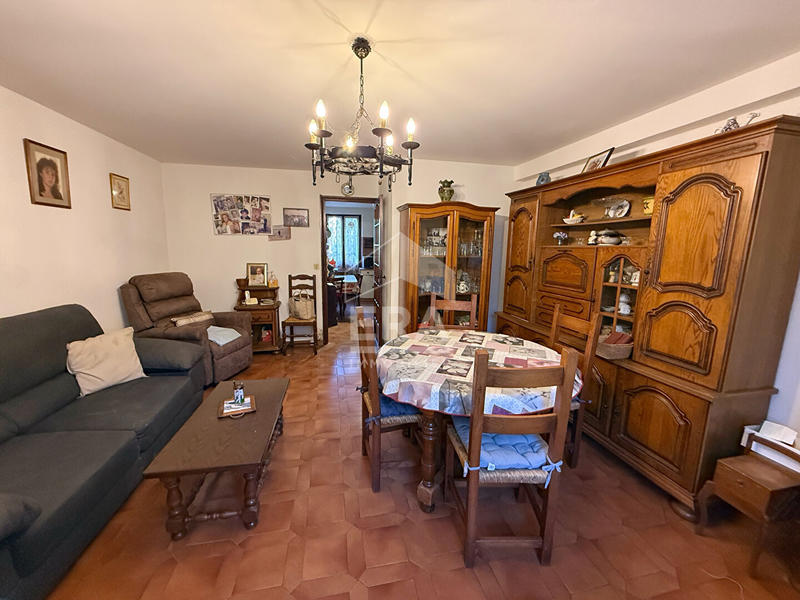 Maison - 99 m² - 4 pièces