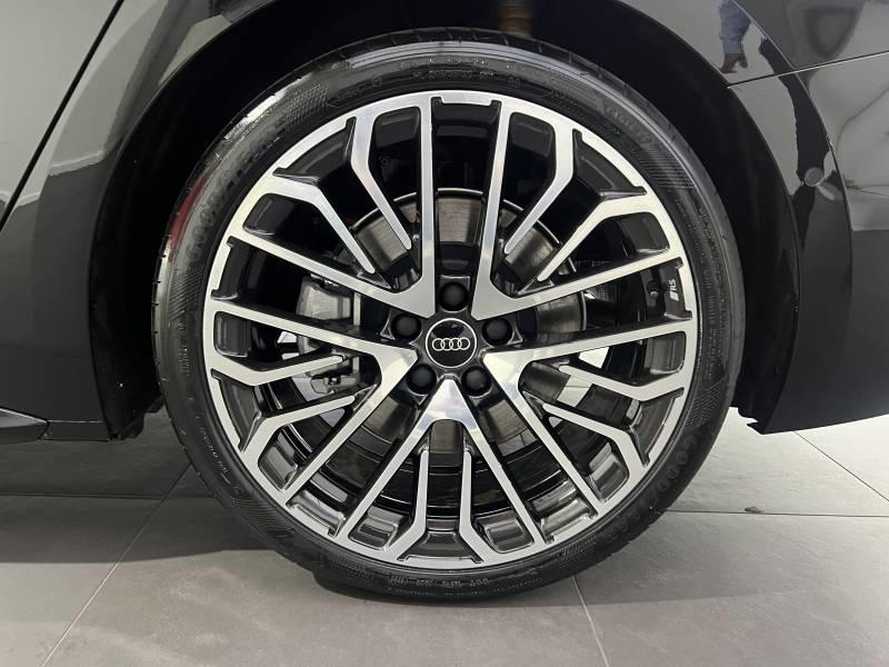 Audi A5 Avant e-hybrid 299 ch s tronic 7 Quattro s line