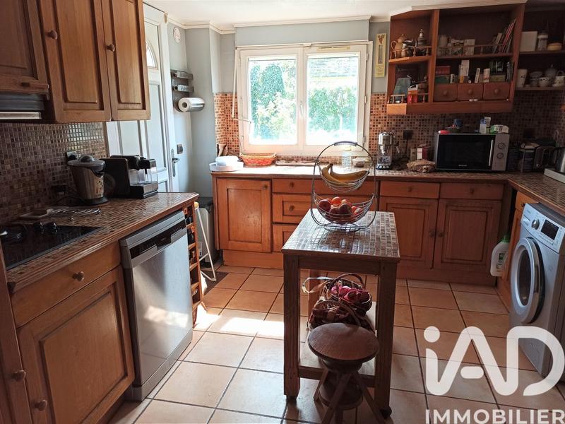 Maison - 190 m² - 8 pièces