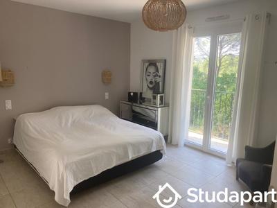 Chambre - 16 m² - 1 pièce