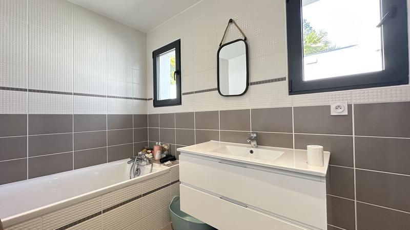 Maison d'architecte - 170 m² - 5 pièces