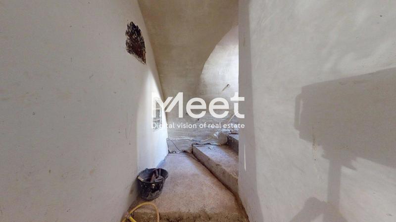 Local commercial - 100 m² - 4 pièces