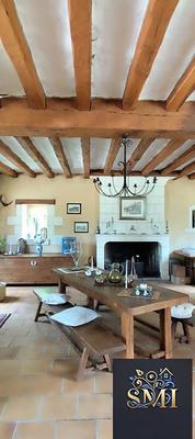 Propriété - 327 m² - 11 pièces