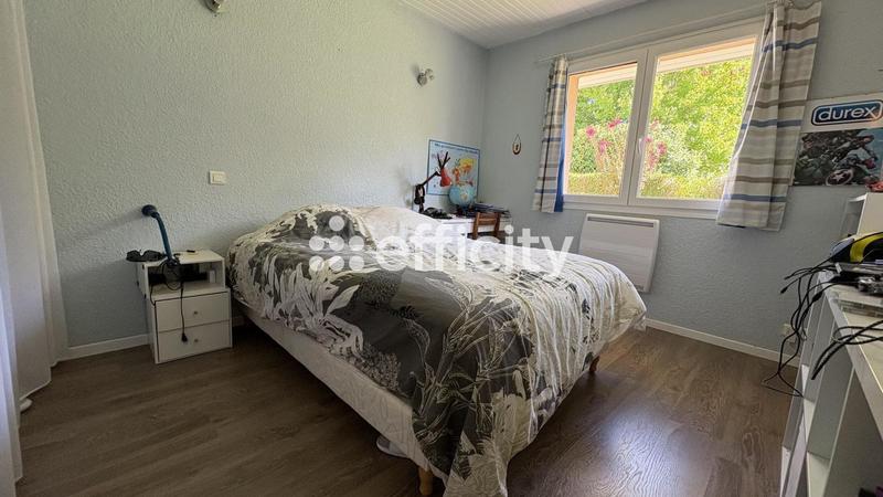 Maison - 170 m² - 5 pièces