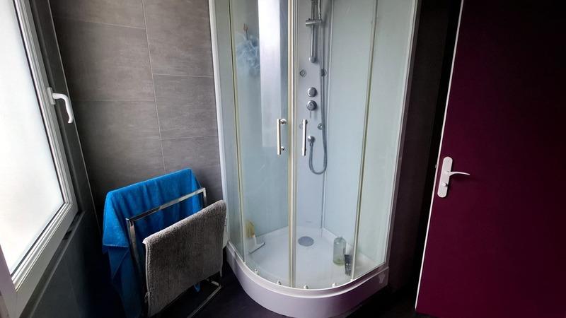 Appartement - 75 m² - 5 pièces