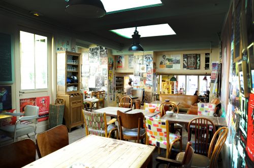 Le Loir dans la Théière