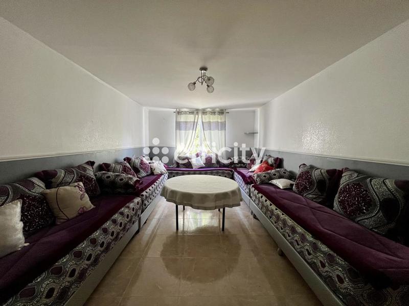 Maison - 197 m² - 7 pièces