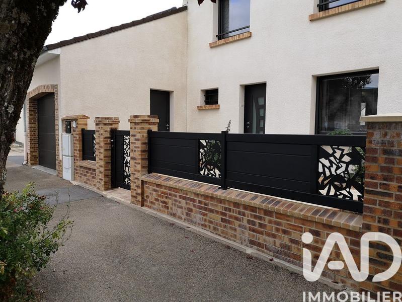 Maison - 100 m² - 5 pièces