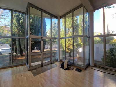 Local commercial - 102 m² - 5 pièces