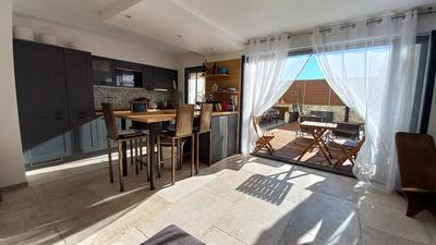 Maison - 209 m² - 8 pièces