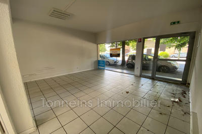 Local commercial - 63 m²