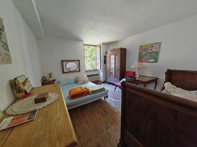 Maison - 137 m² - 4 pièces