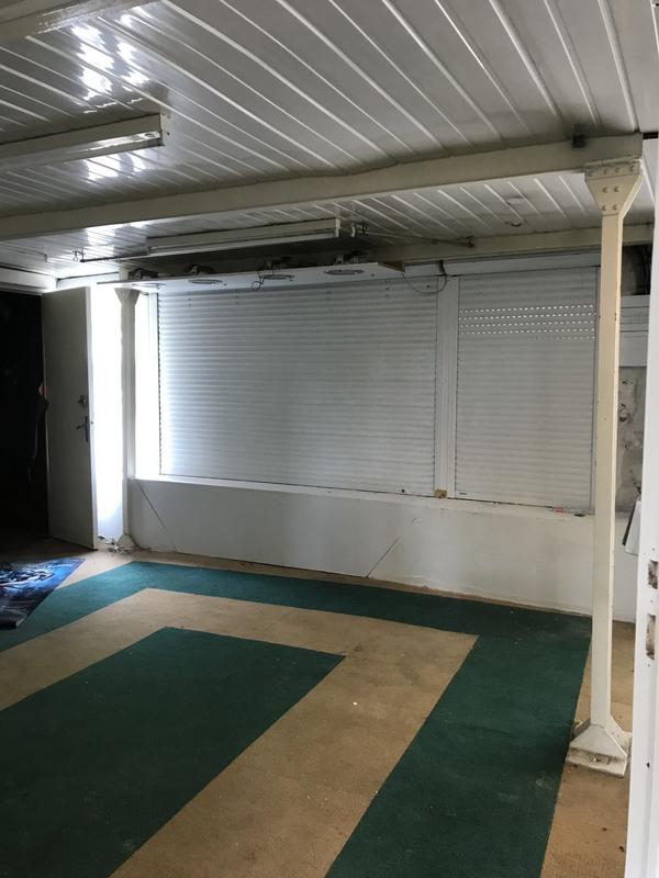 Local commercial - 150 m²