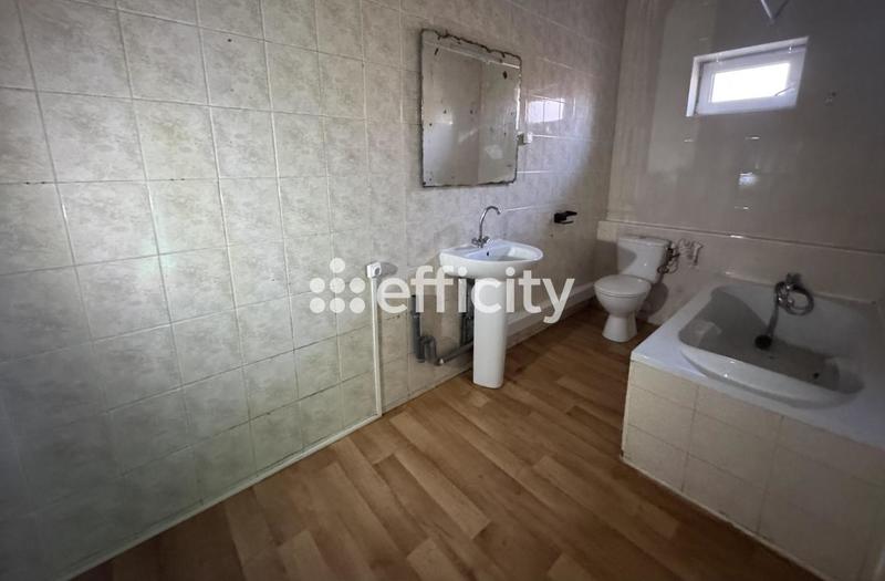 Maison - 108 m² - 6 pièces