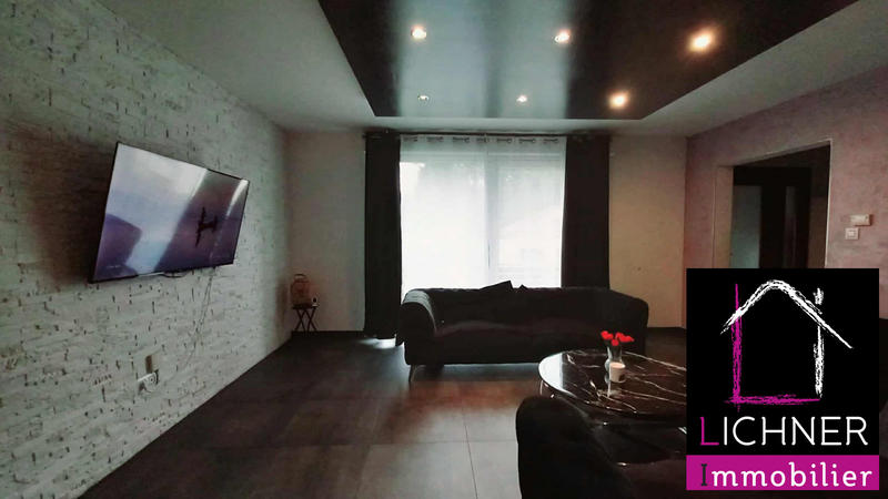 Maison - 96 m² - 5 pièces