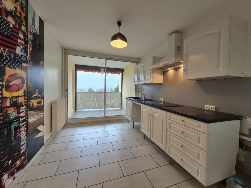 Appartement - 98 m² - 4 pièces