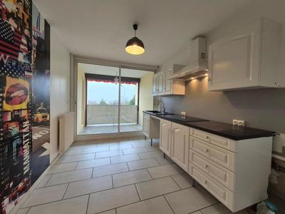 Appartement - 98 m² - 4 pièces