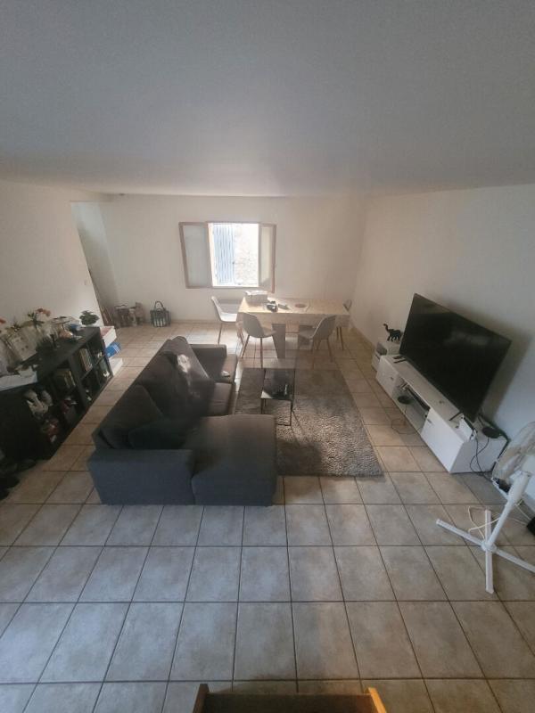 Appartement - 79 m² - 3 pièces