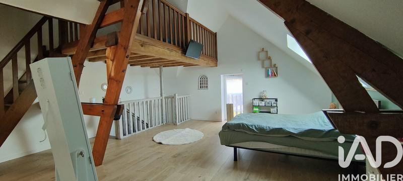 Maison - 186 m² - 8 pièces