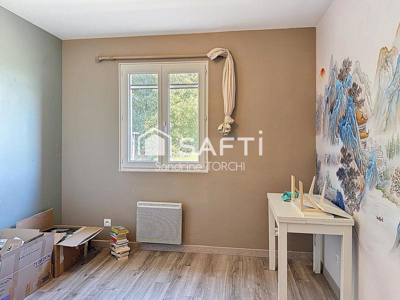 Maison - 97 m² - 5 pièces