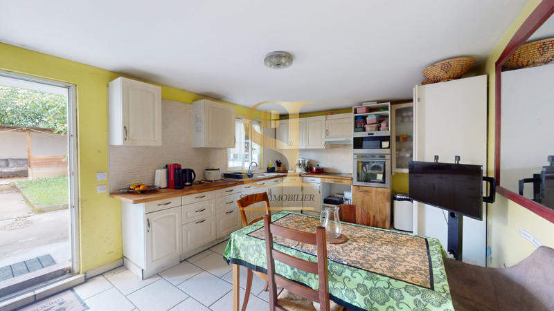 Maison - 120 m² - 6 pièces