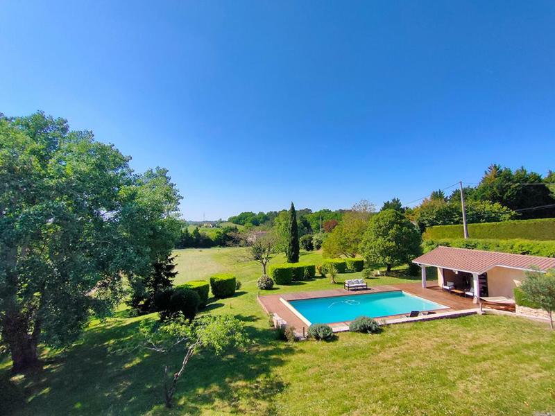 Maison - 175 m² - 7 pièces