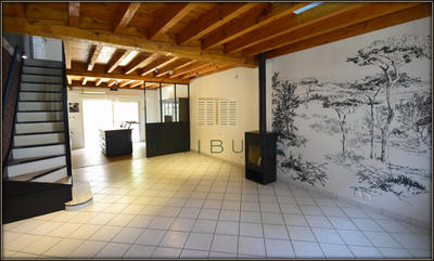 Maison - 100 m² - 4 pièces