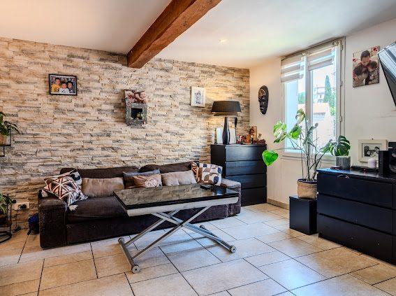 Appartement - 63 m² - 4 pièces