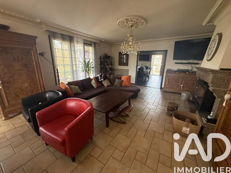 Maison - 246 m² - 8 pièces
