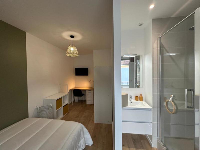 Studio - 62 m² - 4 pièces