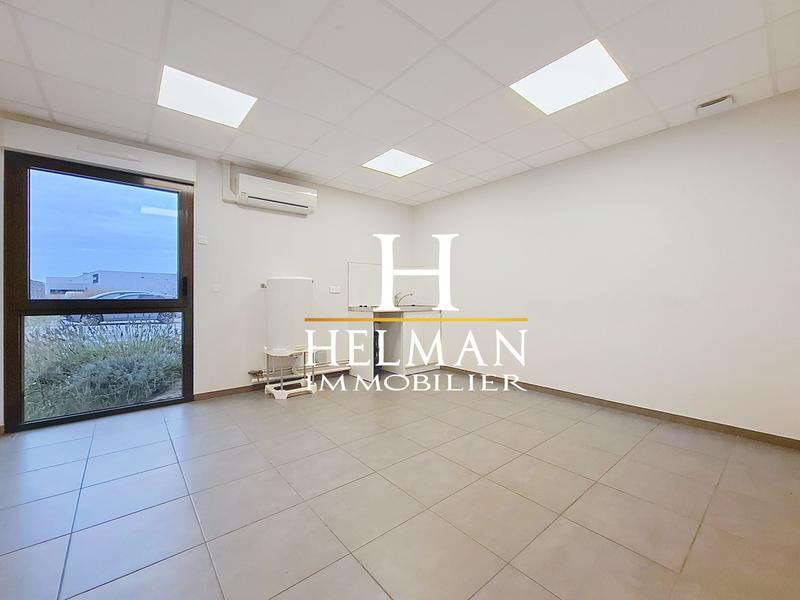 Bureau - 331 m² - 14 pièces