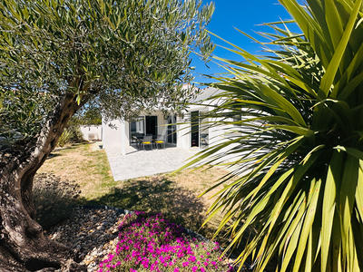 Maison - 102 m² - 4 pièces