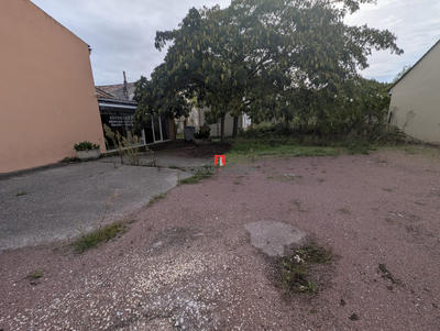 Local commercial - 130 m² - 5 pièces