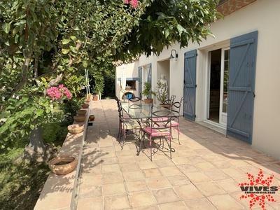 Villa - 180 m² - 6 pièces