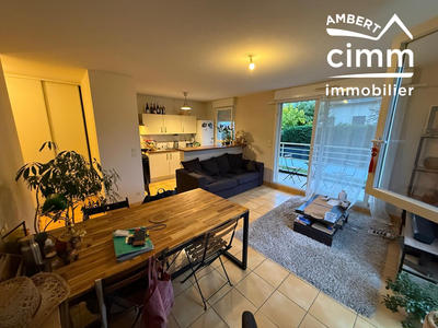 Appartement - 60 m² - 4 pièces