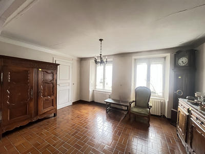 Maison - 161 m² - 7 pièces