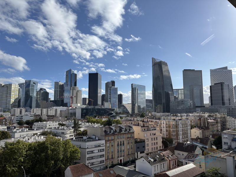 Appartement - 98 m² - 5 pièces