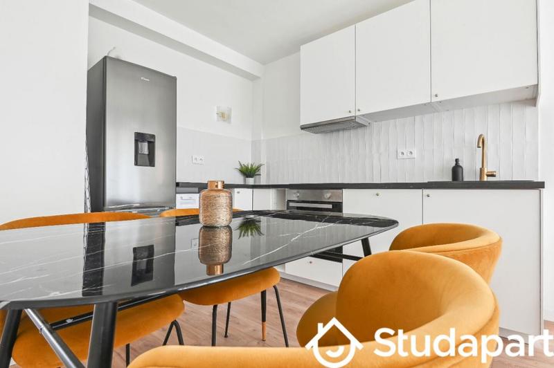 Chambre - 66 m² - 1 pièce