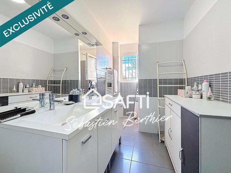 Maison - 136 m² - 6 pièces