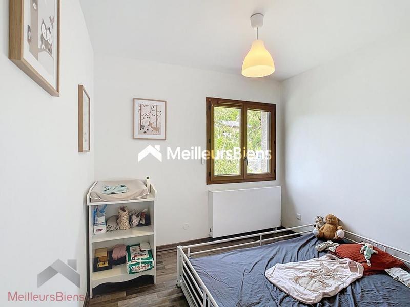 Maison - 110 m² - 4 pièces