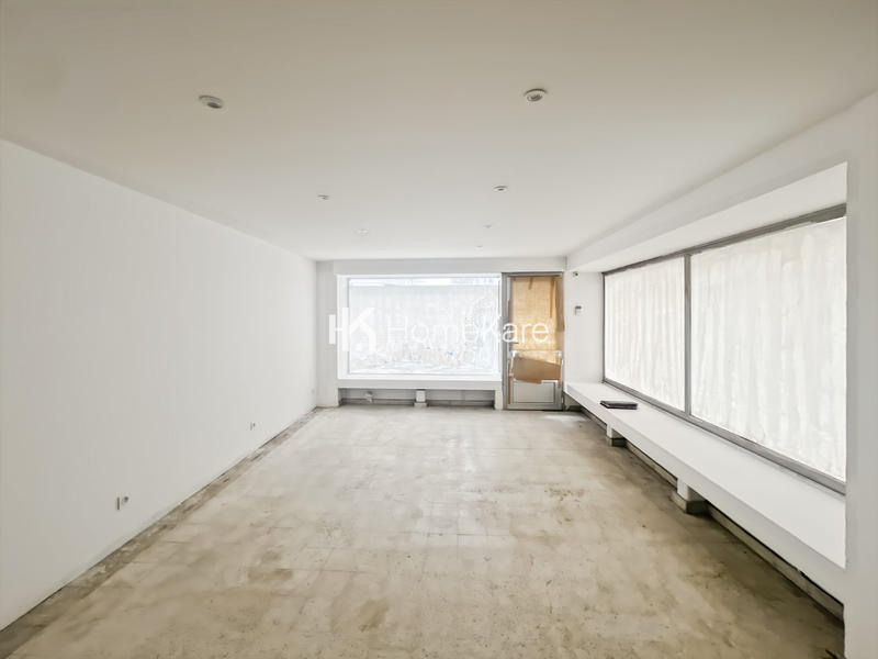 Appartement - 110 m² - 6 pièces