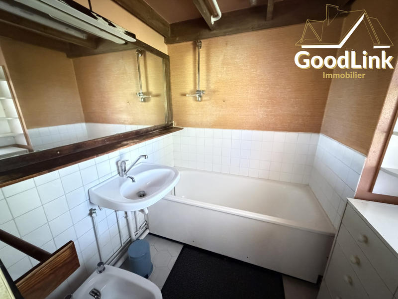 Maison ancienne - 130 m² - 7 pièces