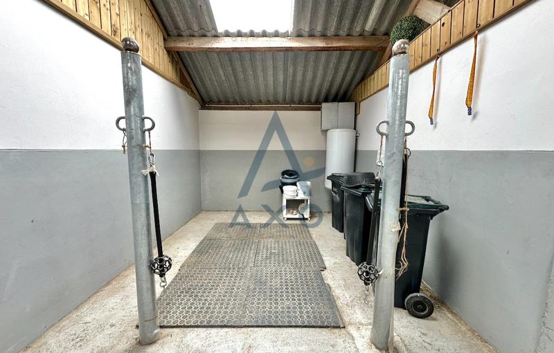 Haras - 220 m² - 7 pièces
