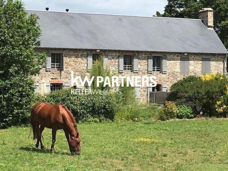 Maison de domaine équestre - 230 m² - 7 pièces