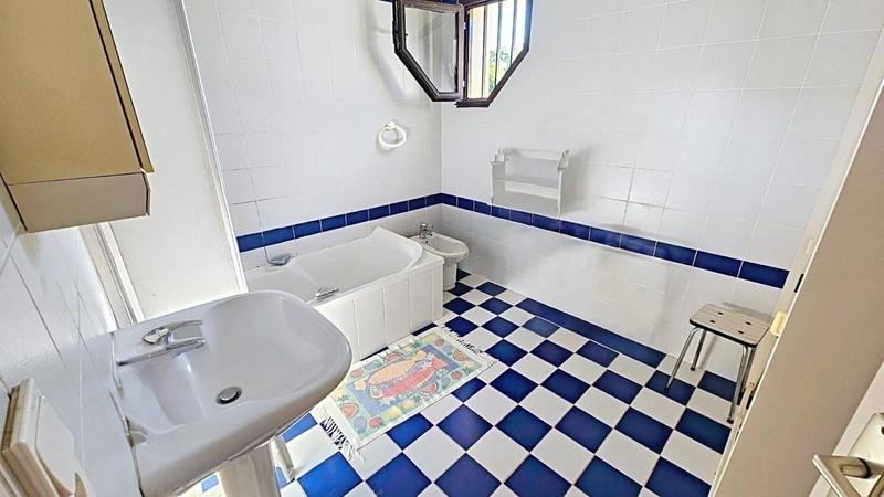 Maison - 164 m² - 7 pièces