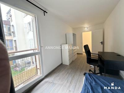 Chambre - 16 m² - 5 pièces